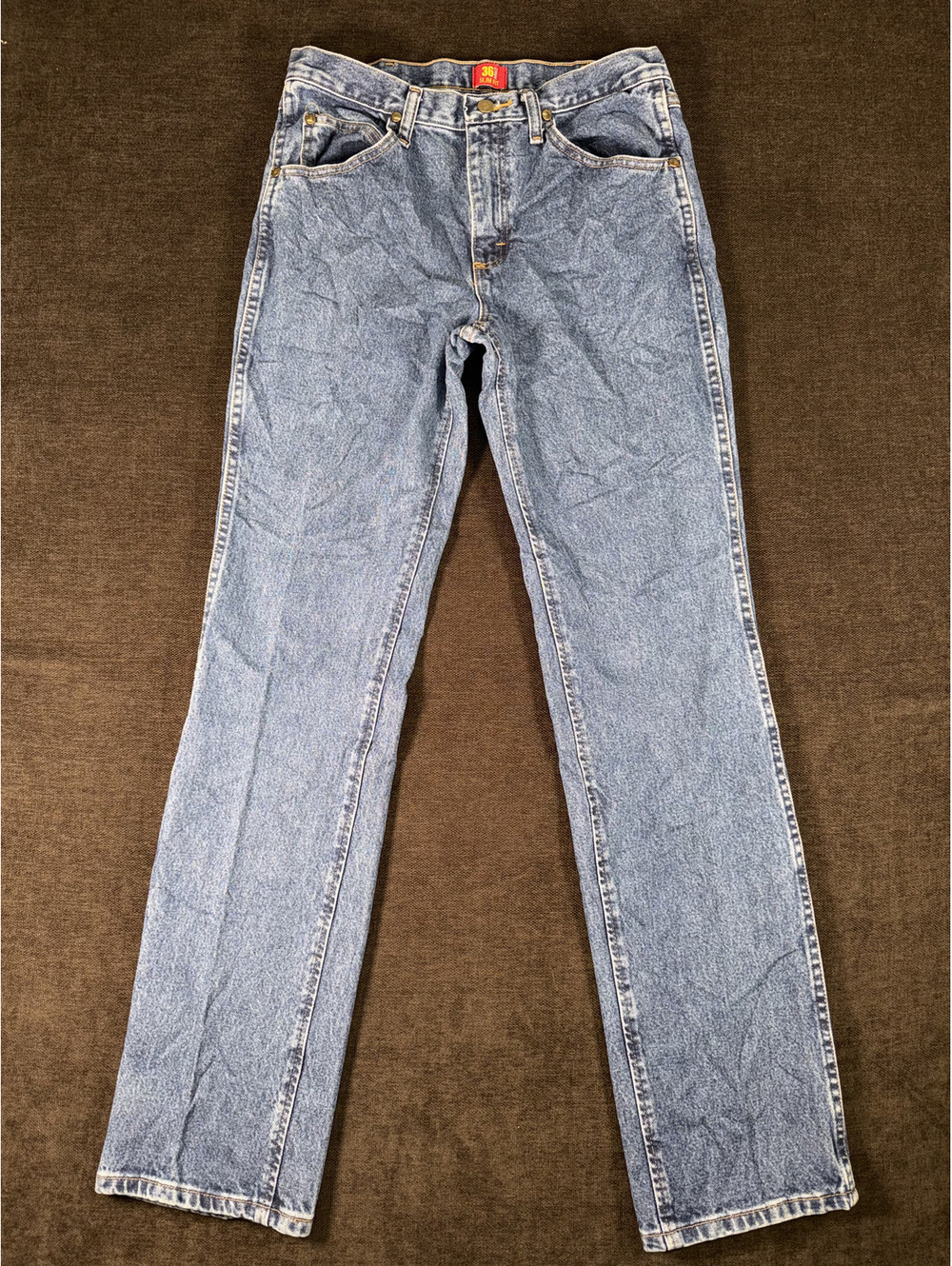 Wrangler Classic Blue Denim Jeans Size 32x34 Slim Fit